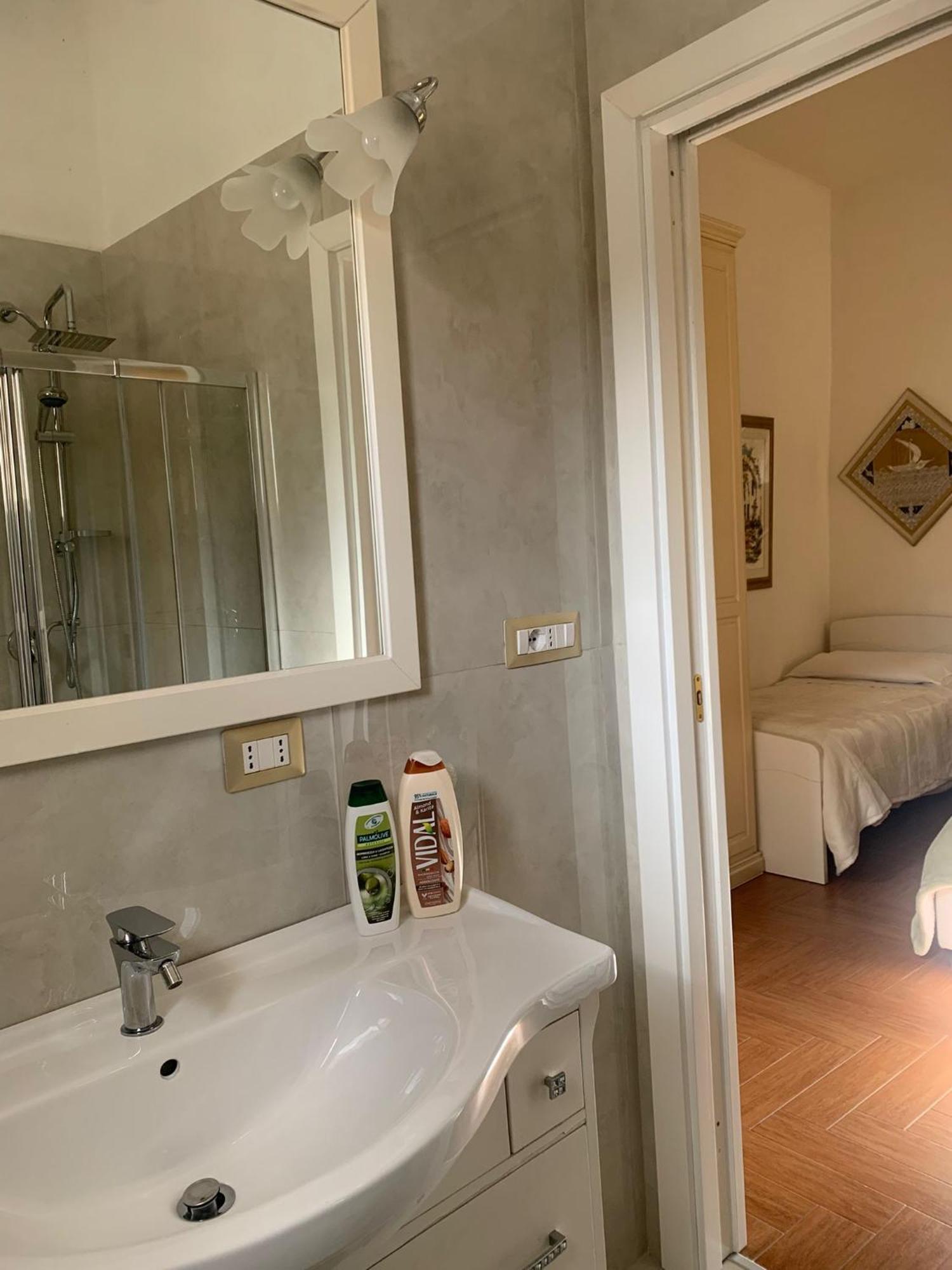 San Nicola D'Amare Bed & Breakfast Bari Bagian luar foto