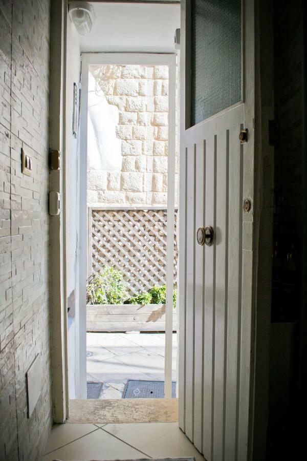 San Nicola D'Amare Bed & Breakfast Bari Bagian luar foto