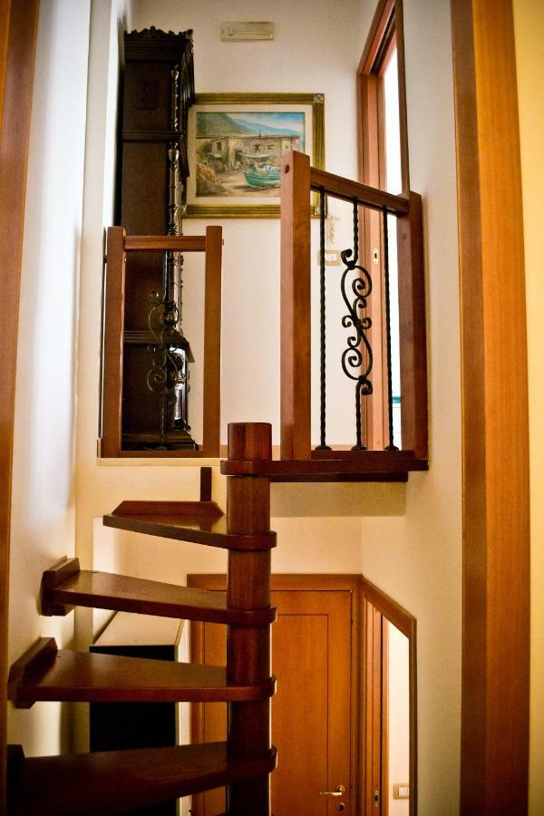 San Nicola D'Amare Bed & Breakfast Bari Bagian luar foto