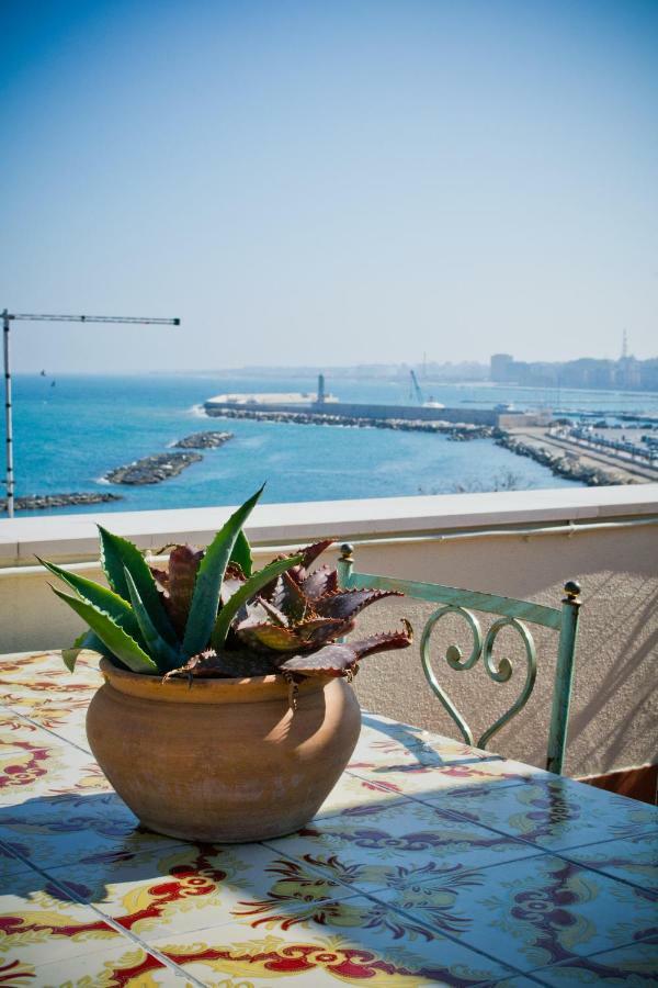 San Nicola D'Amare Bed & Breakfast Bari Bagian luar foto